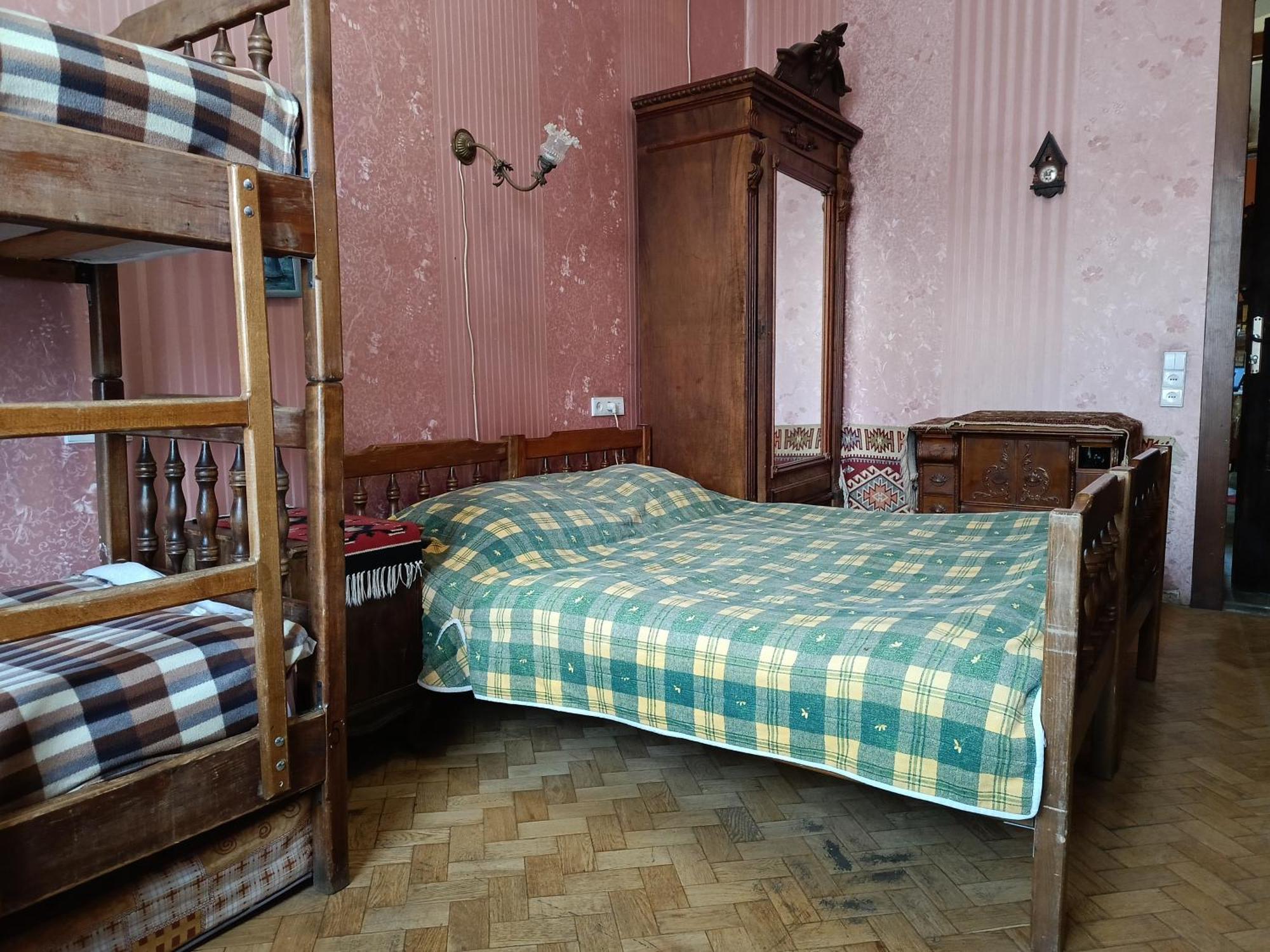 Guest House Irina Tbiliszi Kültér fotó