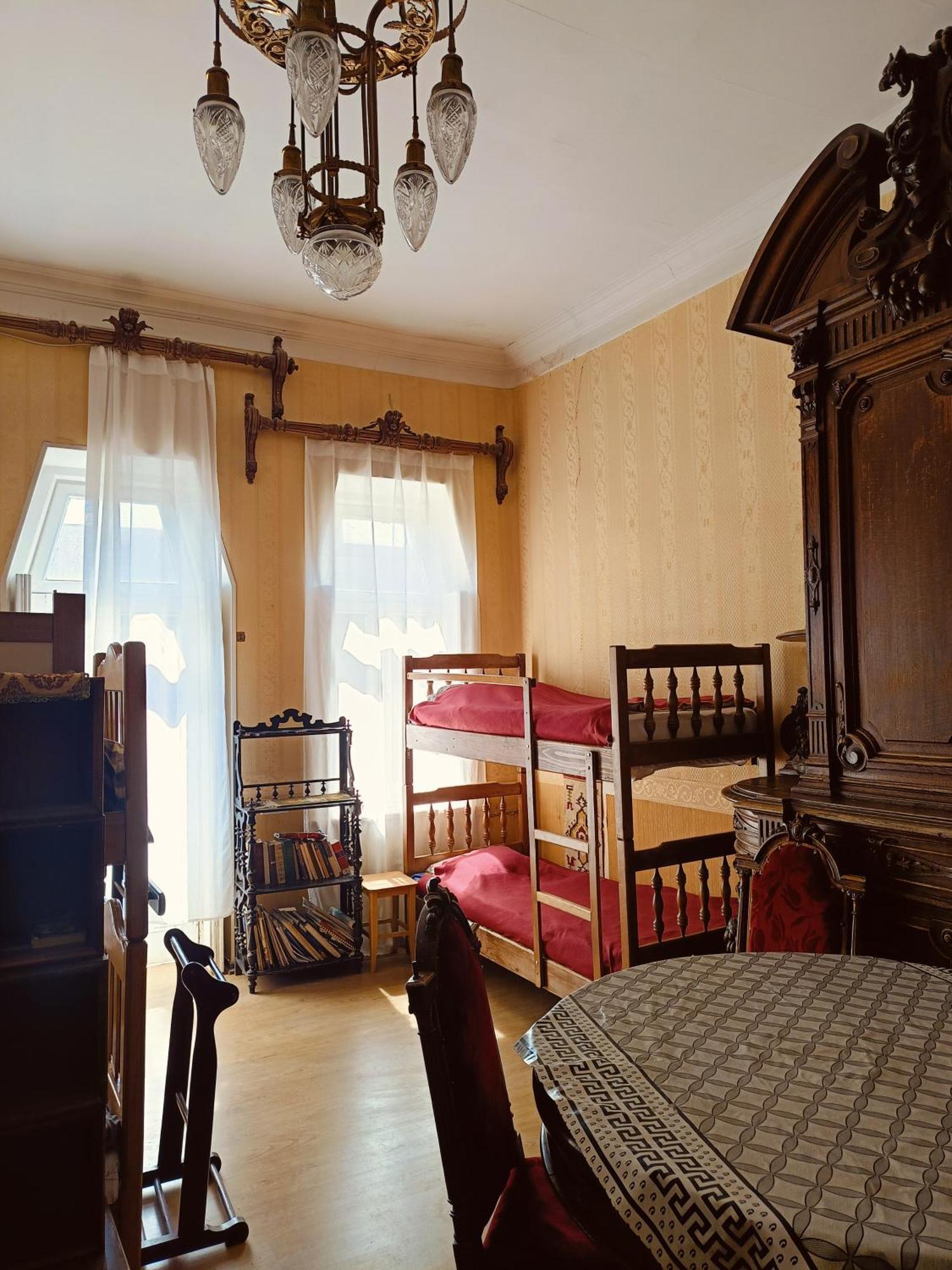Guest House Irina Tbiliszi Kültér fotó